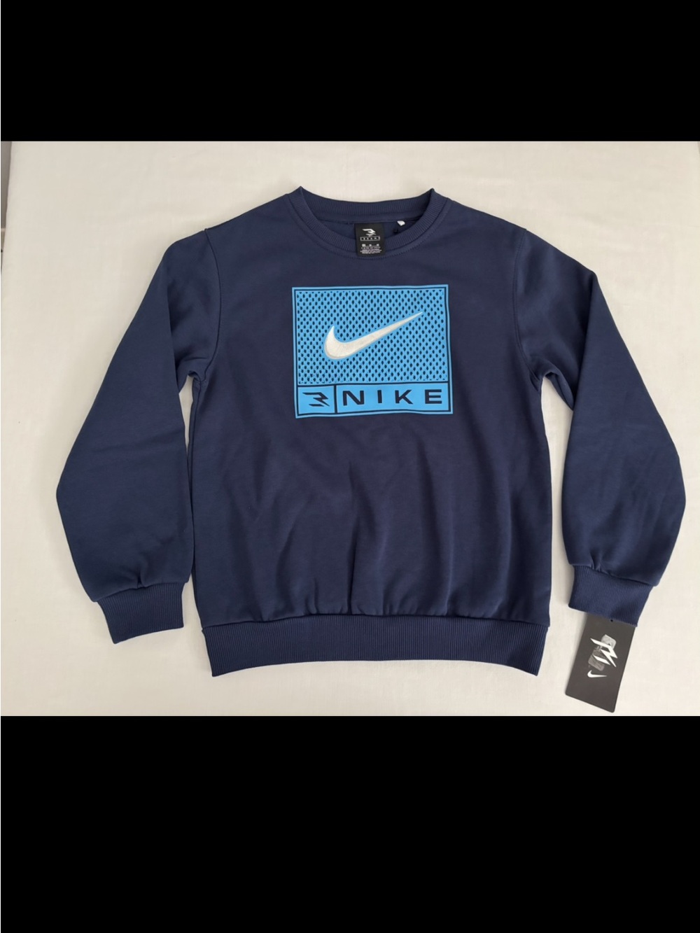 NWT Nike Boys Blue 3Brand by Russell Wilson crewneck sweatshirt, Size 10